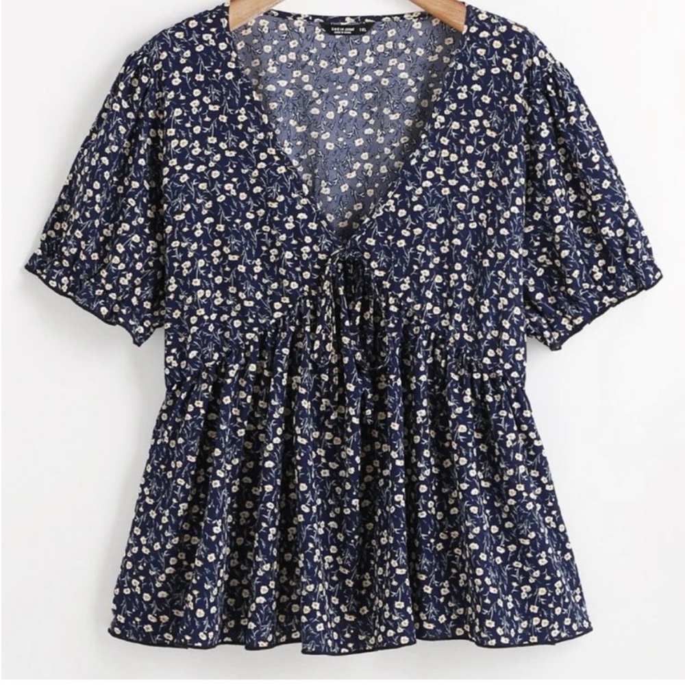 3XL SHEIN Navy Ditsy Floral Babydoll Blouse